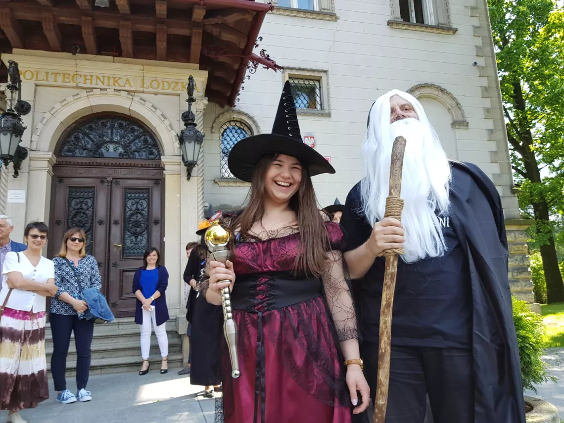 Pochód poprowadził Czarodziej Gandalf i Główna Wróżka