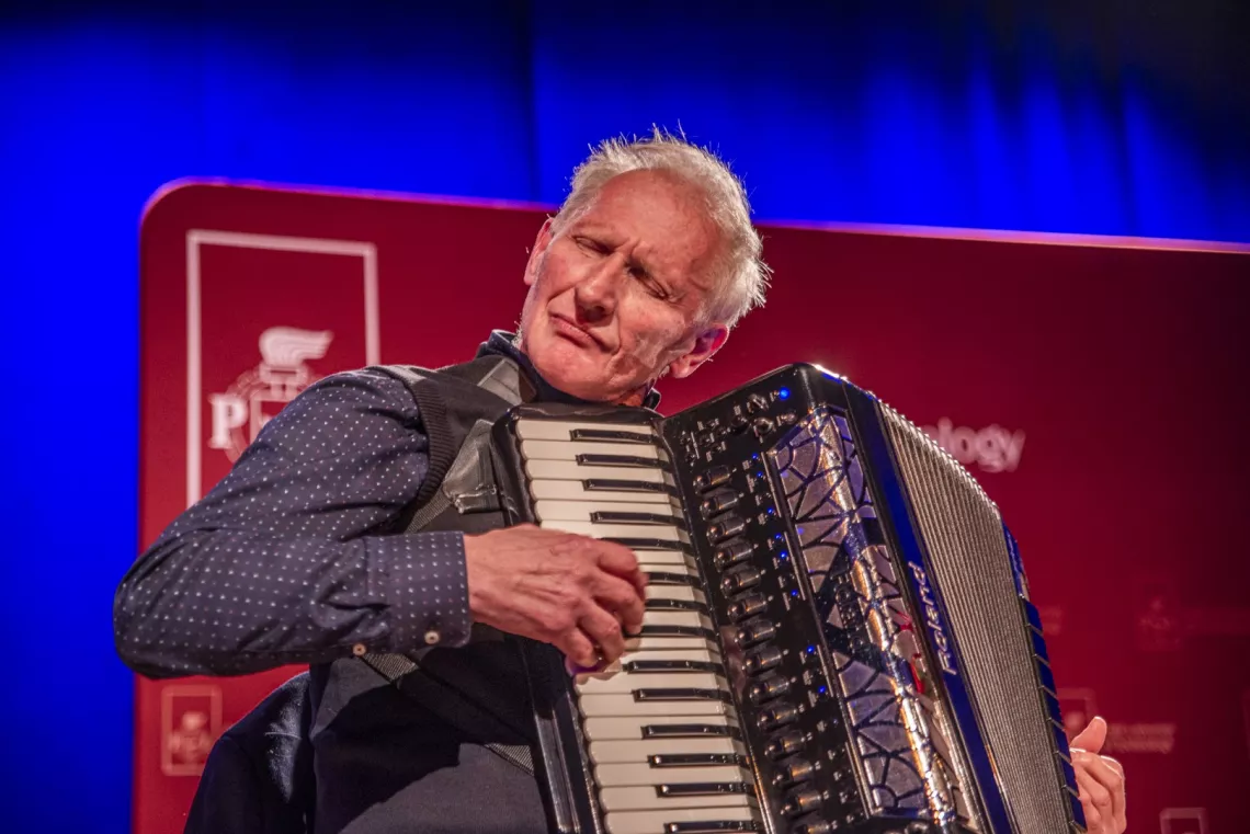 Wykonanie utworu na akordeon