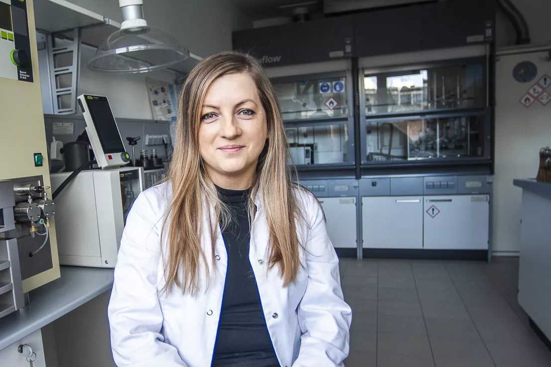 Naukowczyni w laboratorium