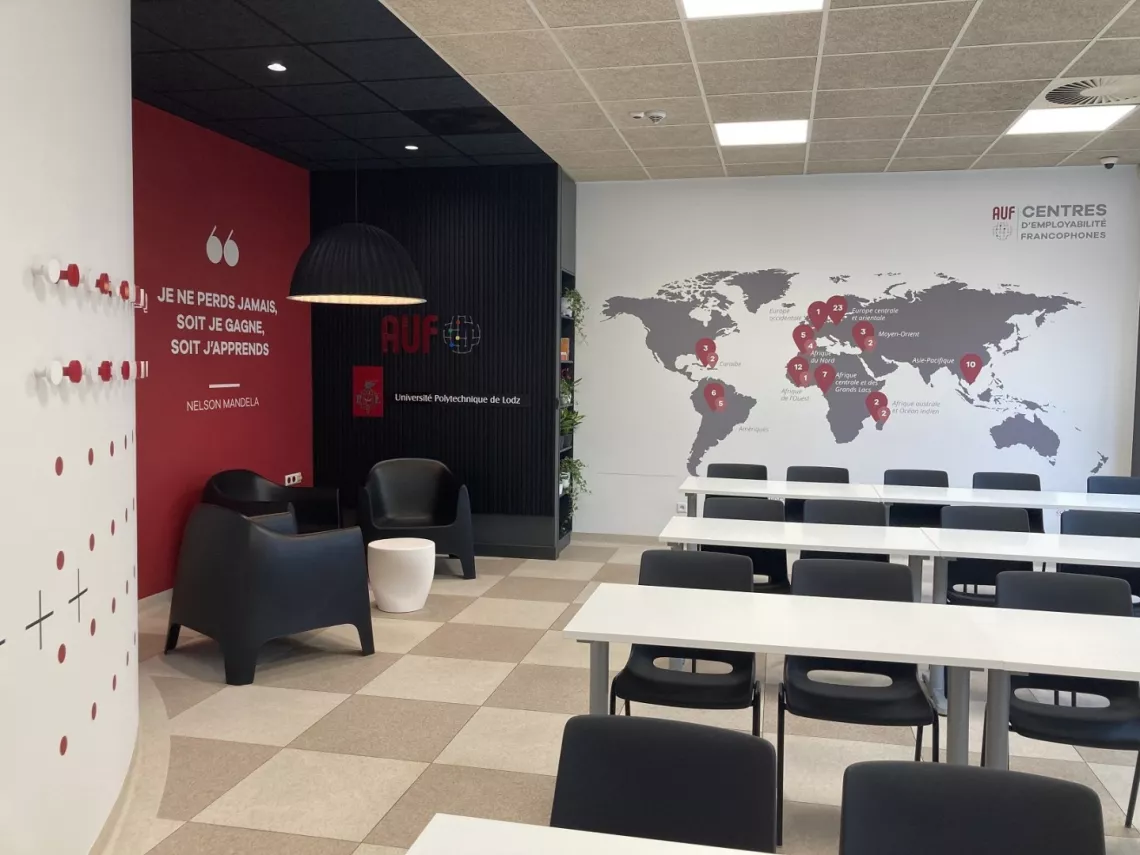 Nowa przestrzeń - Frankofońskim Centrum Zatrudnienia w PŁ