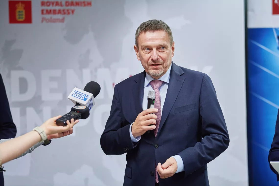 Przemawia Ambasador Królestwa Danii Ole Toft