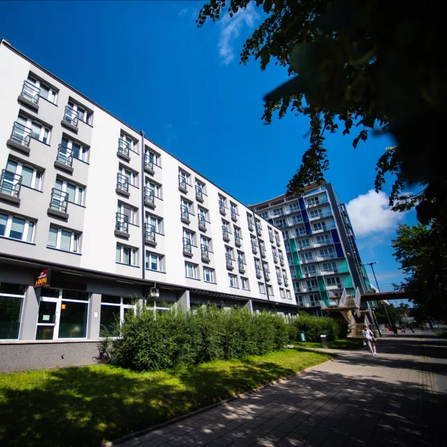 Dwa z dziewięciu akademików jakie należą do Osiedla Akademickiego PŁ