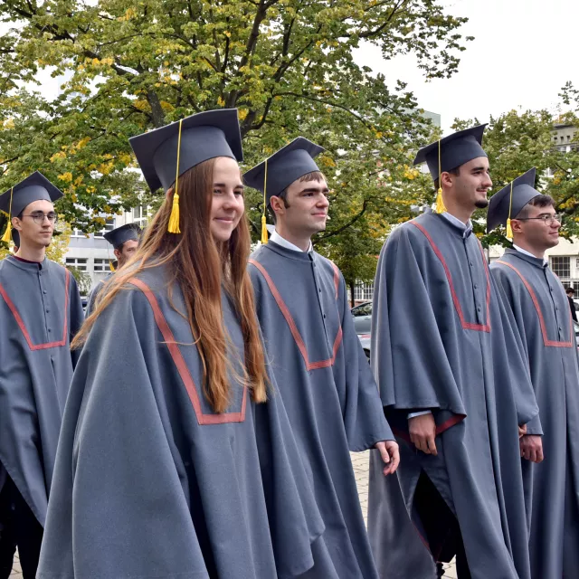W ianuguracji uczestniczyła liczna grupa studentów i absolwentów