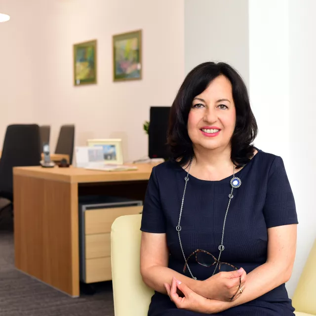 Dziekan prof. Małgorzata Iwona Szynkowska-Jóźwik