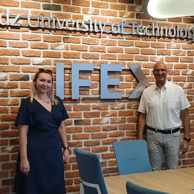 Ofer Dahan, dyrektor BIU w Izraelu wraz z Darią Bobovkiną z biura ECIU podczas spotkania w IFE